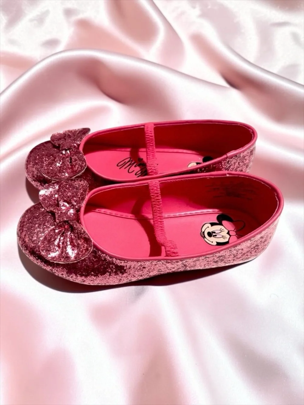 Disney Minnie Mouse Bow Flats Pink Smooth‑Glitter Little Kid Size 13 EUC 🎀